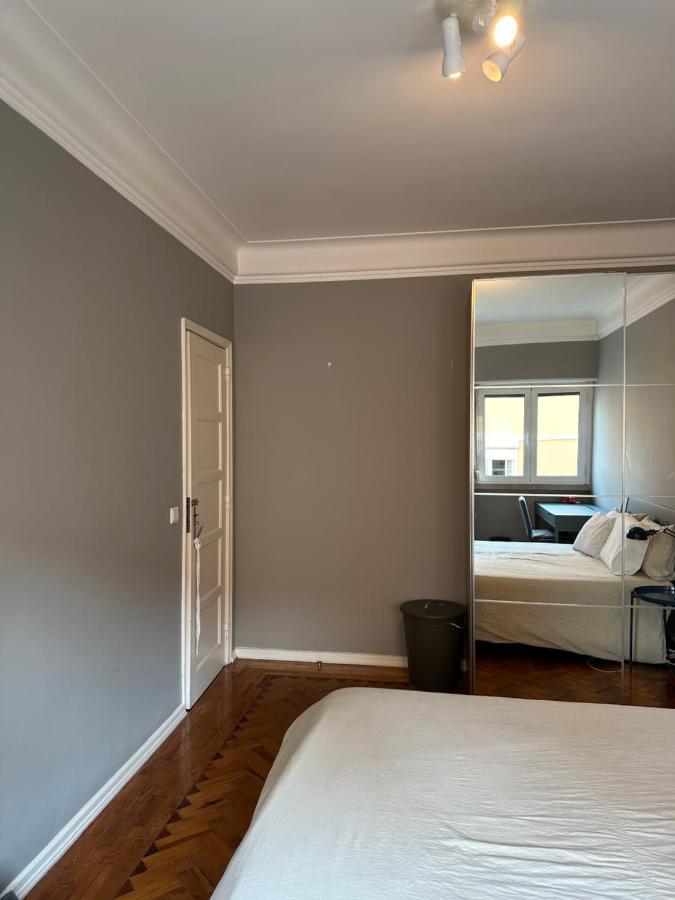 Campo De Ourique Rooms Lisbon Exterior photo